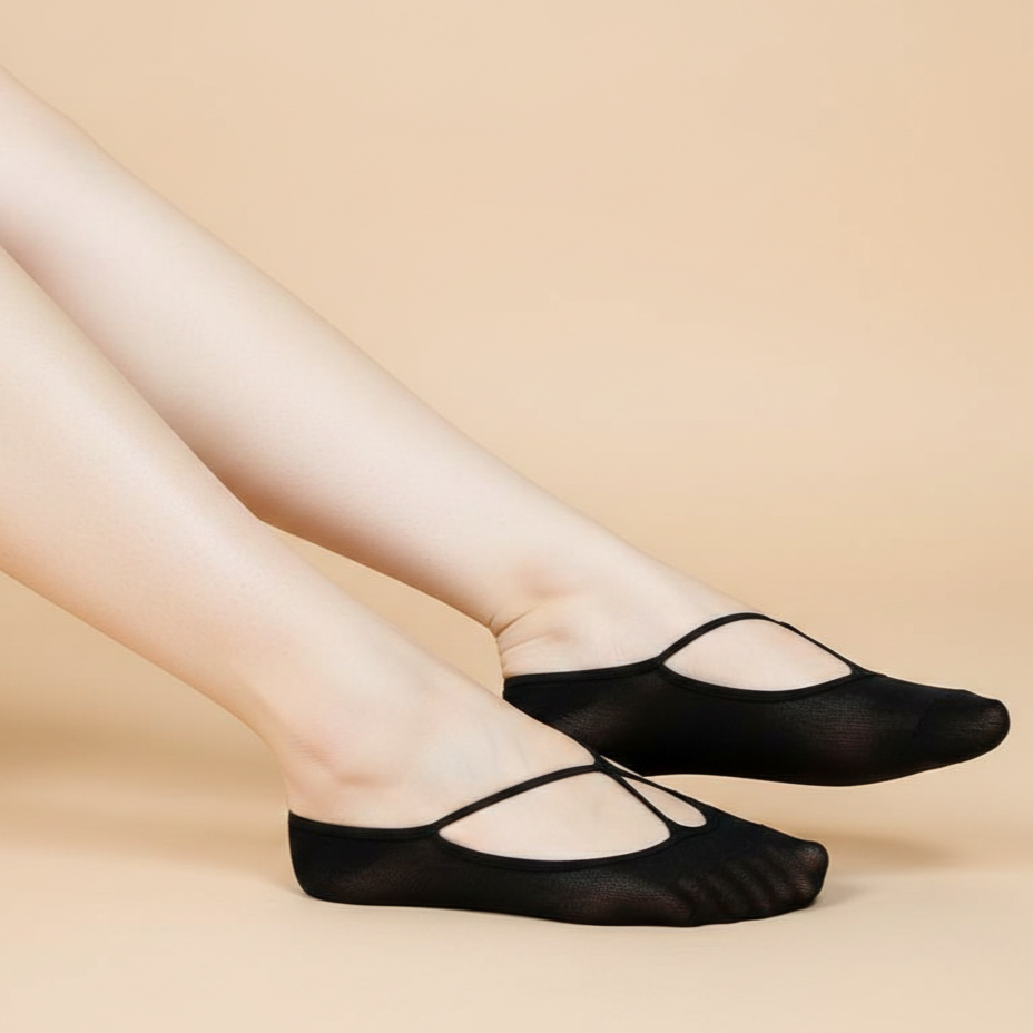 Everyday Invisible Flat Socks - back view