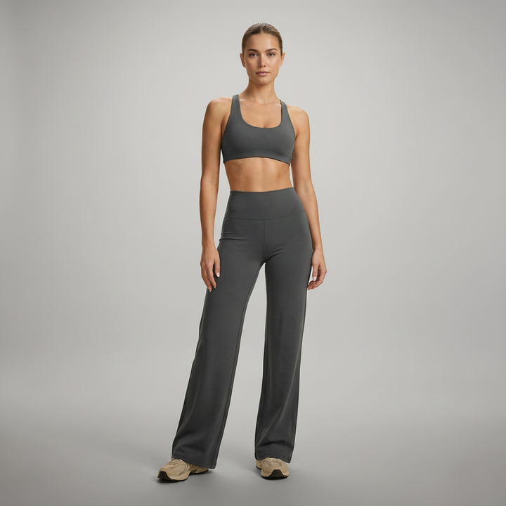 Soft Yoga Flare Pants - detail view