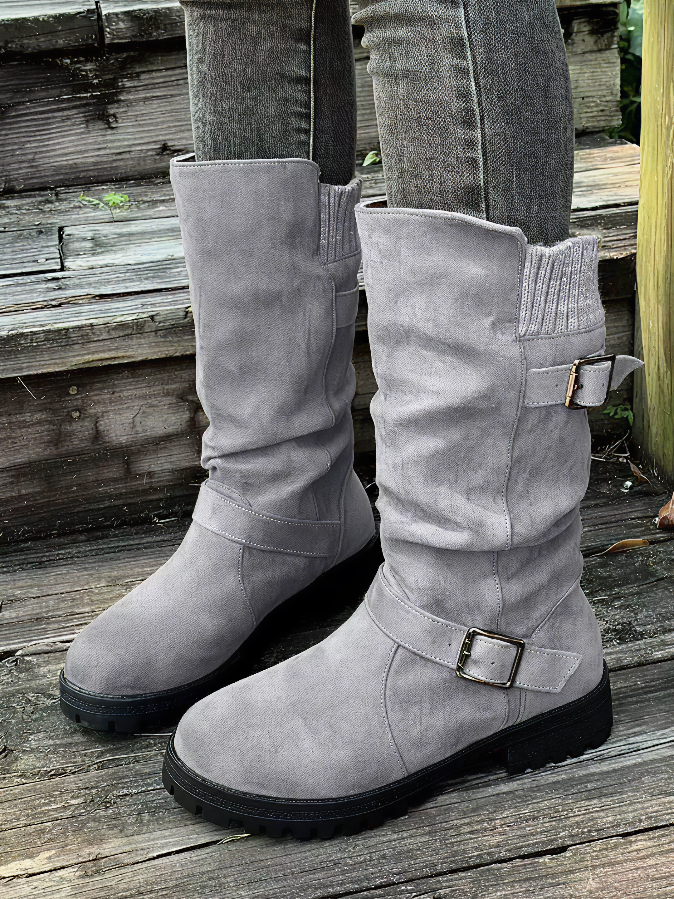 Gray Variant of Knit Cuff Buckle Boot