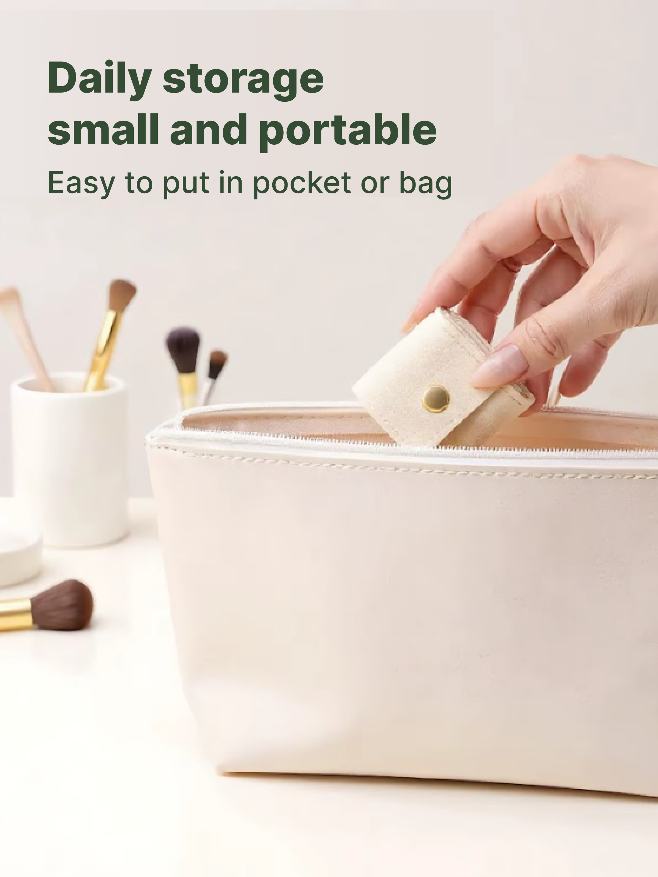 Off White Mini Jewelry Travel Purse ( Mini Jewelry Travel Purse)