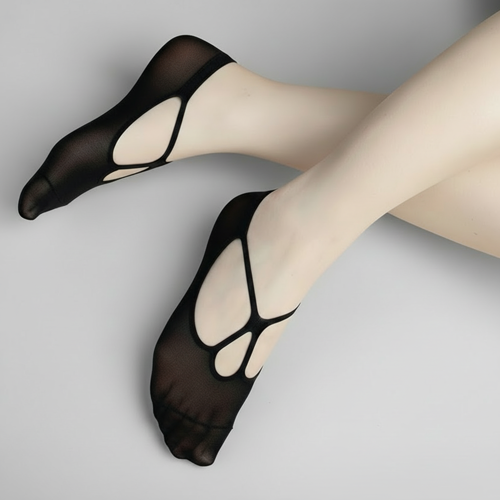 Invisible no-show socks in neutral tone, low-cut profile designed for flats and loafers, soft polyester construction
